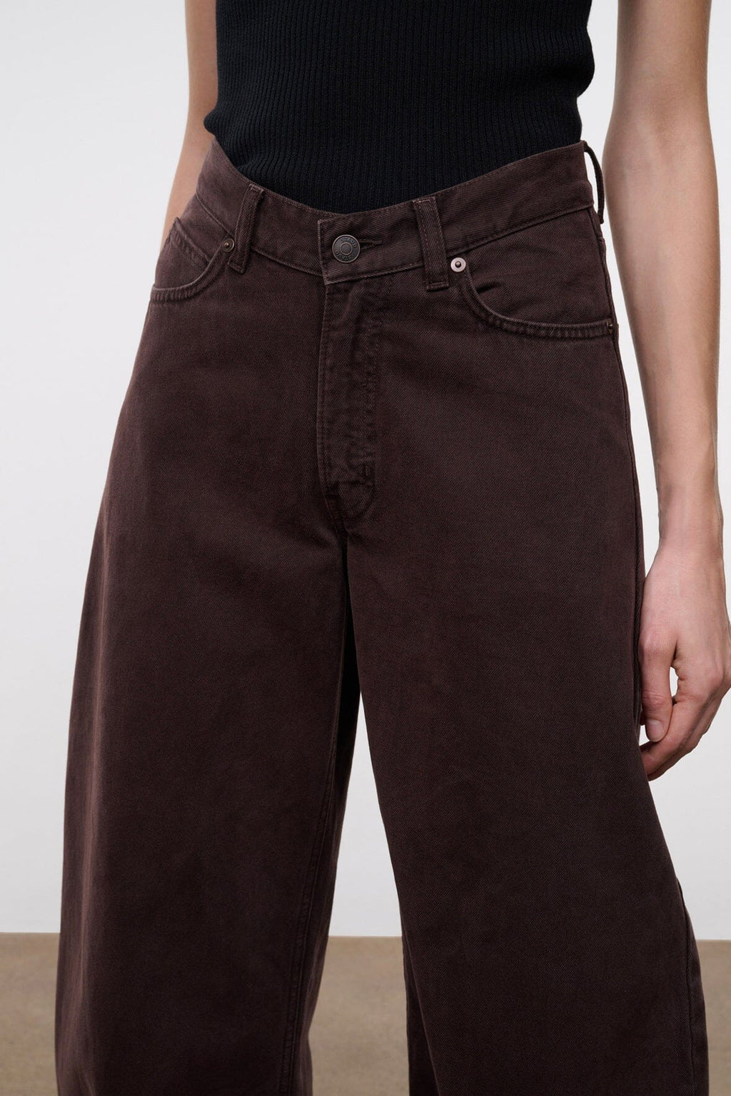 JACKSON BARREL JEAN | EARTH